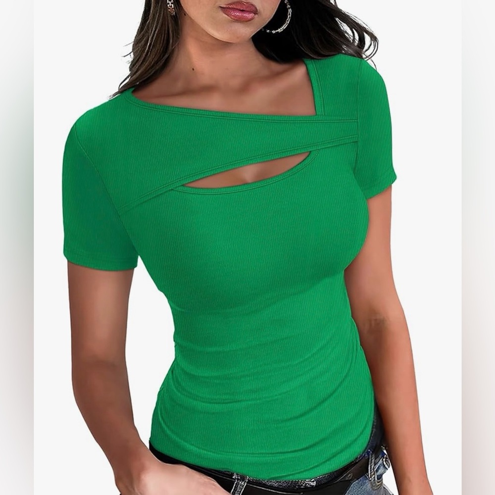 NWT Green Cut-Out Women Top St Patrick’s Day